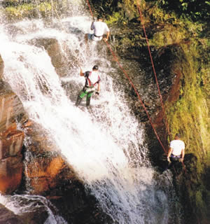 Cachoeira do Bandeirinha 